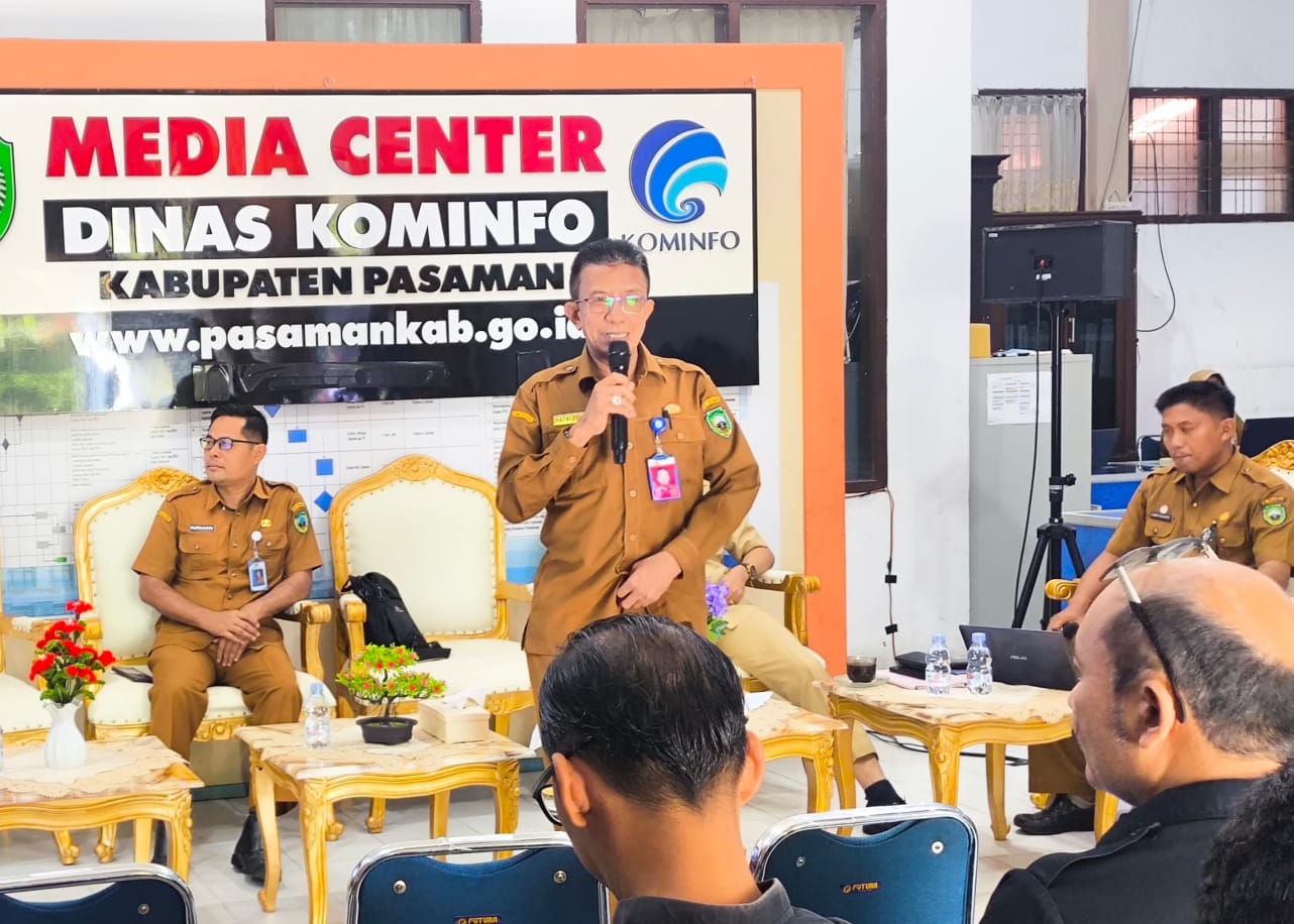Kadis Kominfo Pasaman, Fatrizon